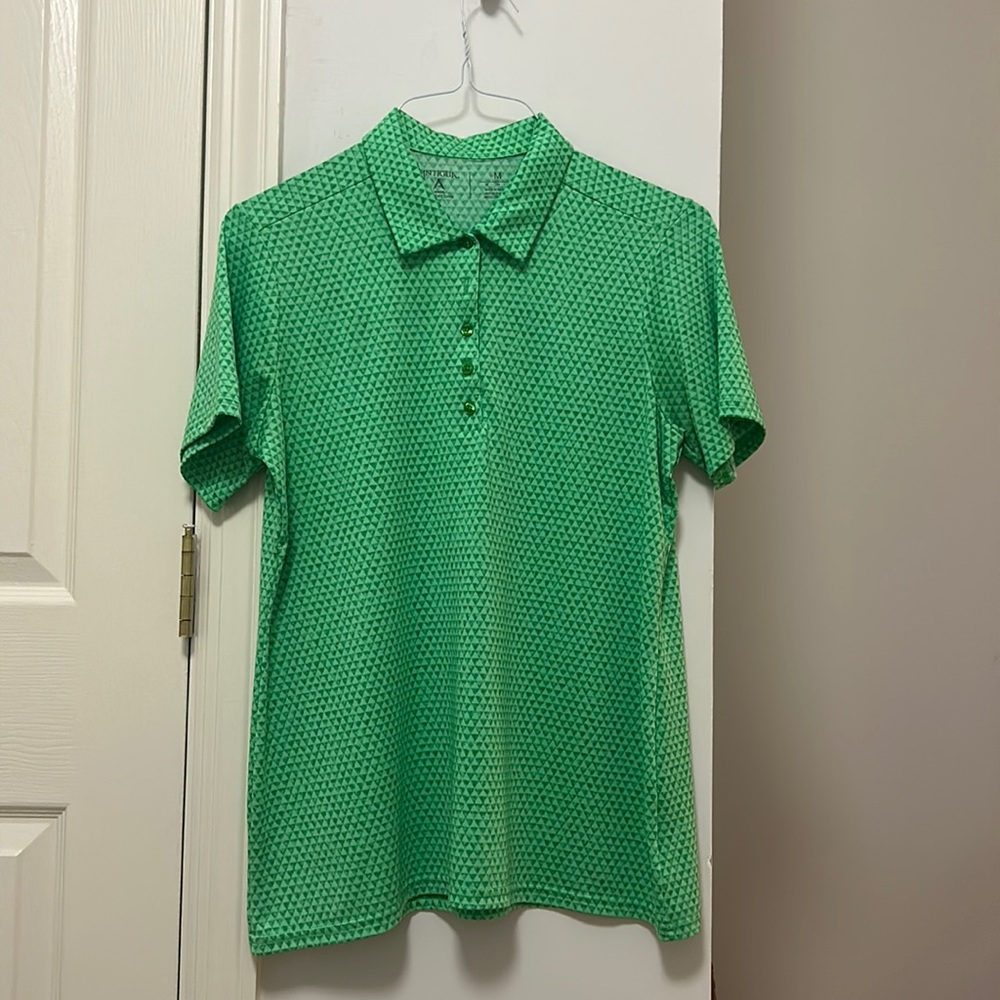 Women’s golf shirt